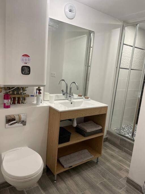 Appartement Rdc Гранвил Екстериор снимка