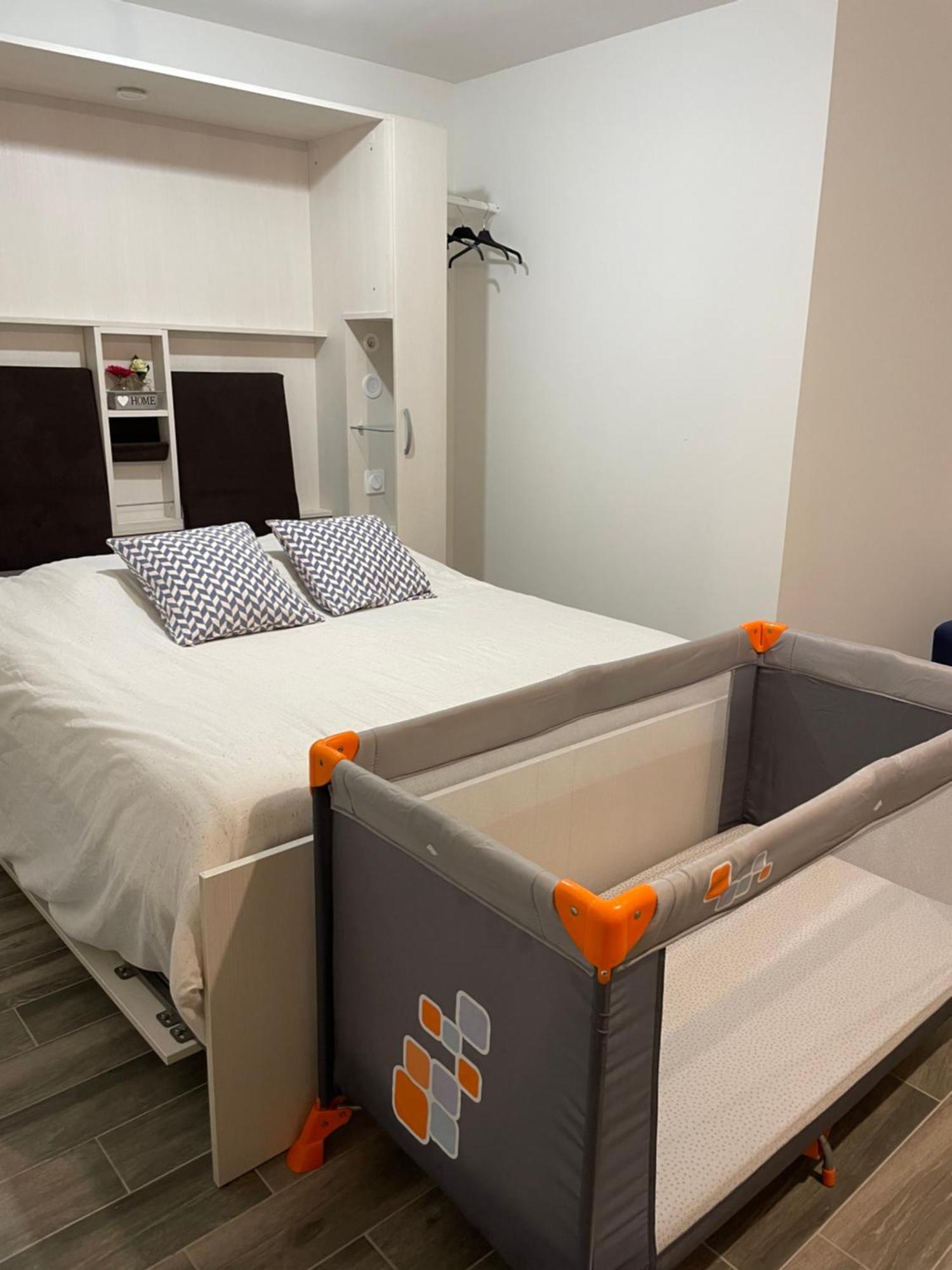 Appartement Rdc Гранвил Екстериор снимка